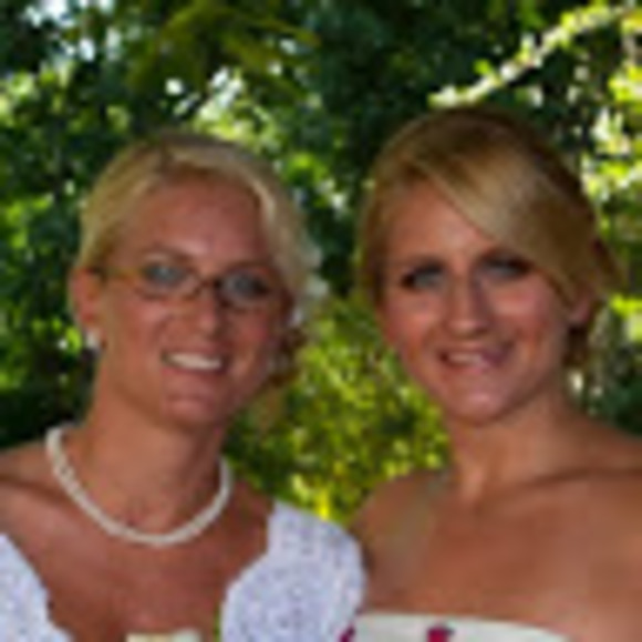 Meet your Posher, Heather - Picture 1 of 1